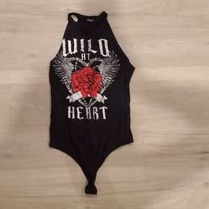 FASHION NOVA -bodysuit-